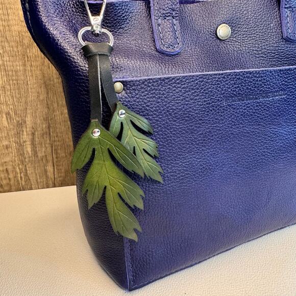 Leather Autumn Fall Purse Charm Oak Leaf Bag Charm Genuine Leather Keychain - Picture 1 of 11